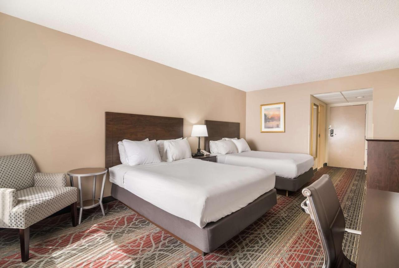 Best Western Saranac Lake Hotel Luaran gambar