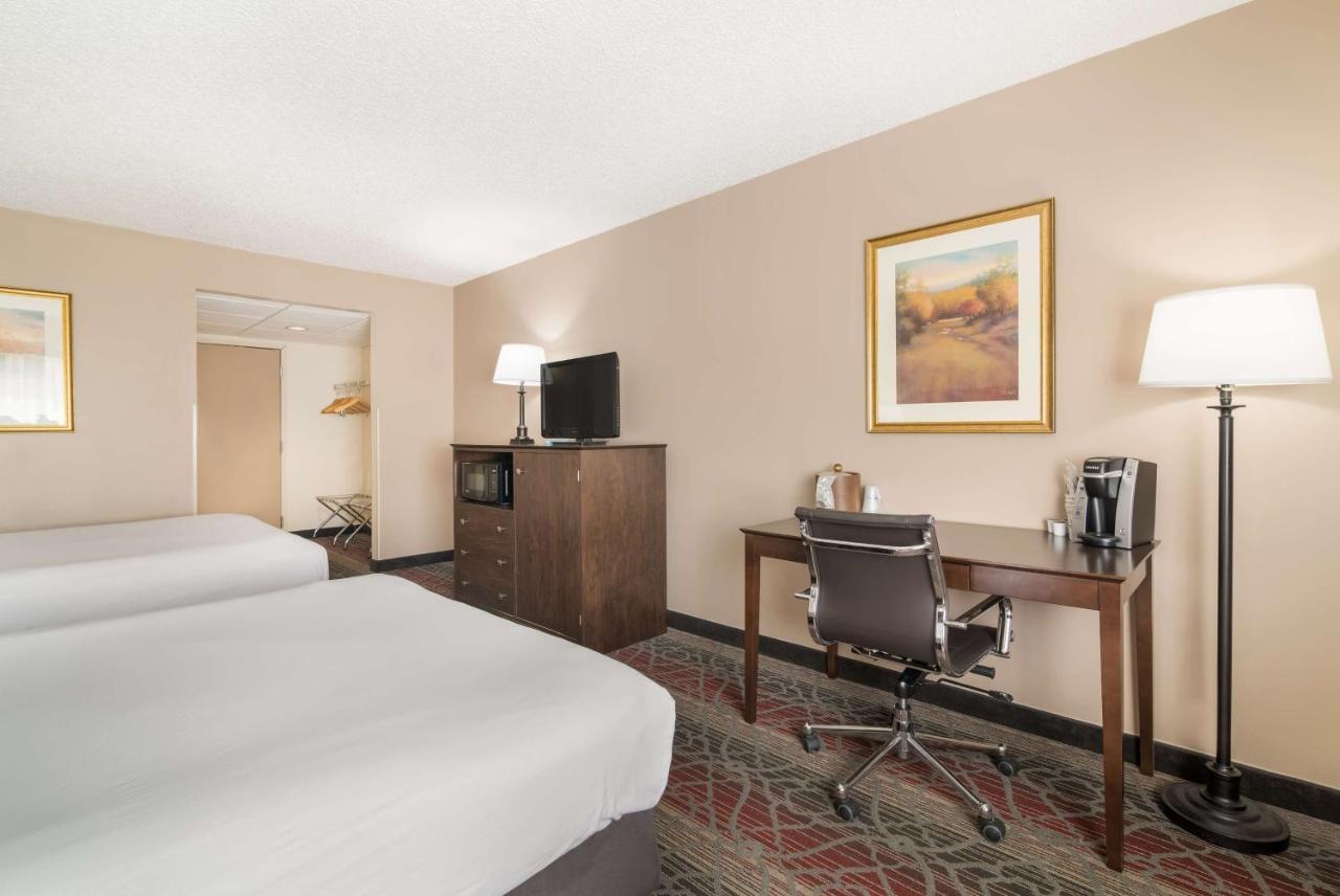 Best Western Saranac Lake Hotel Luaran gambar