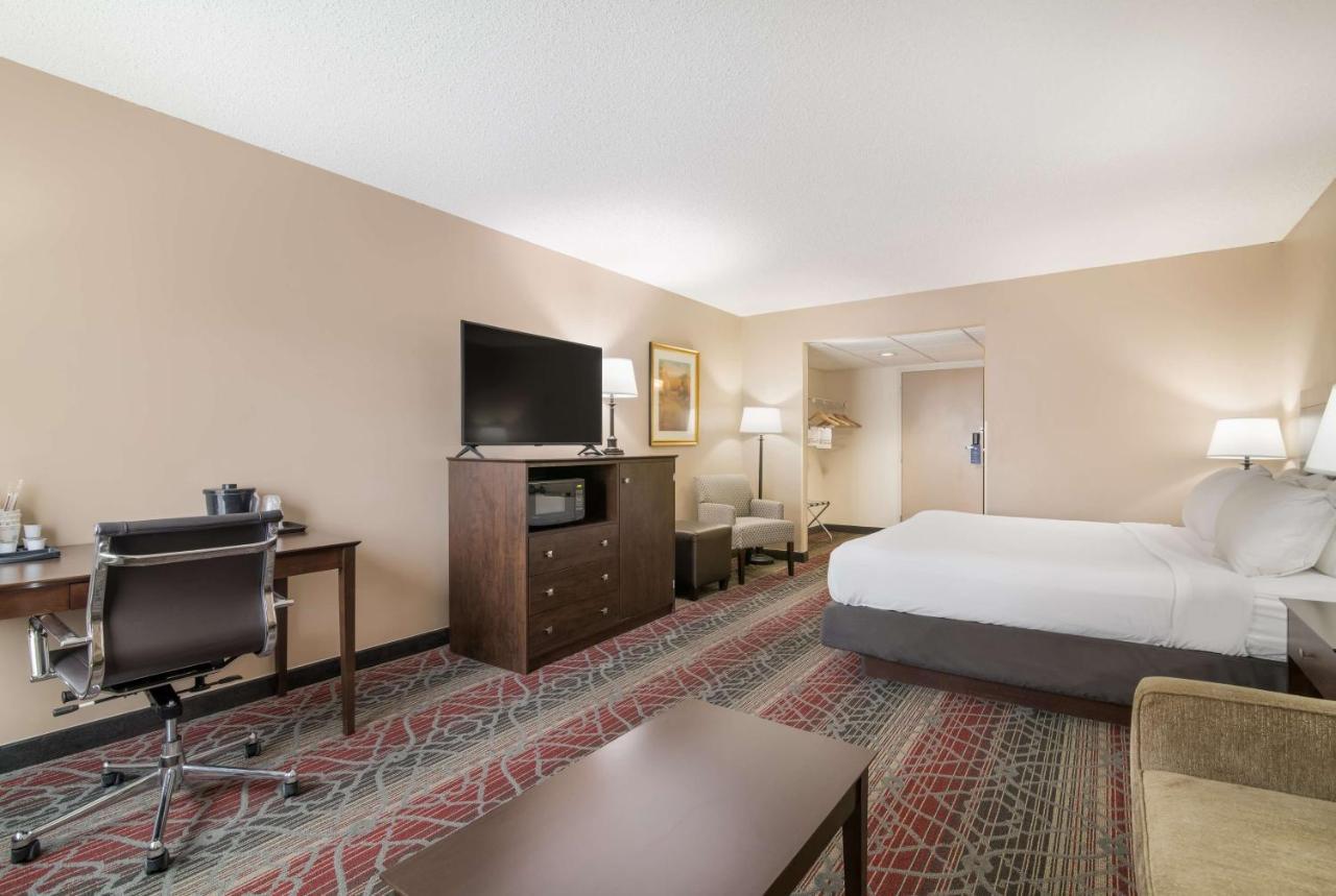 Best Western Saranac Lake Hotel Luaran gambar